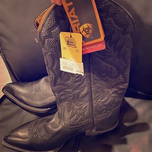 Men’s Ariat Cowboy Boots